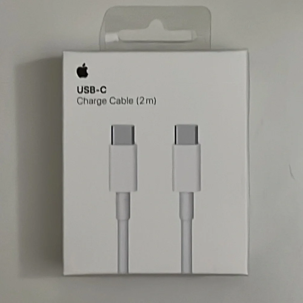 Apple 87w Power Adapter with USB-C charge cable